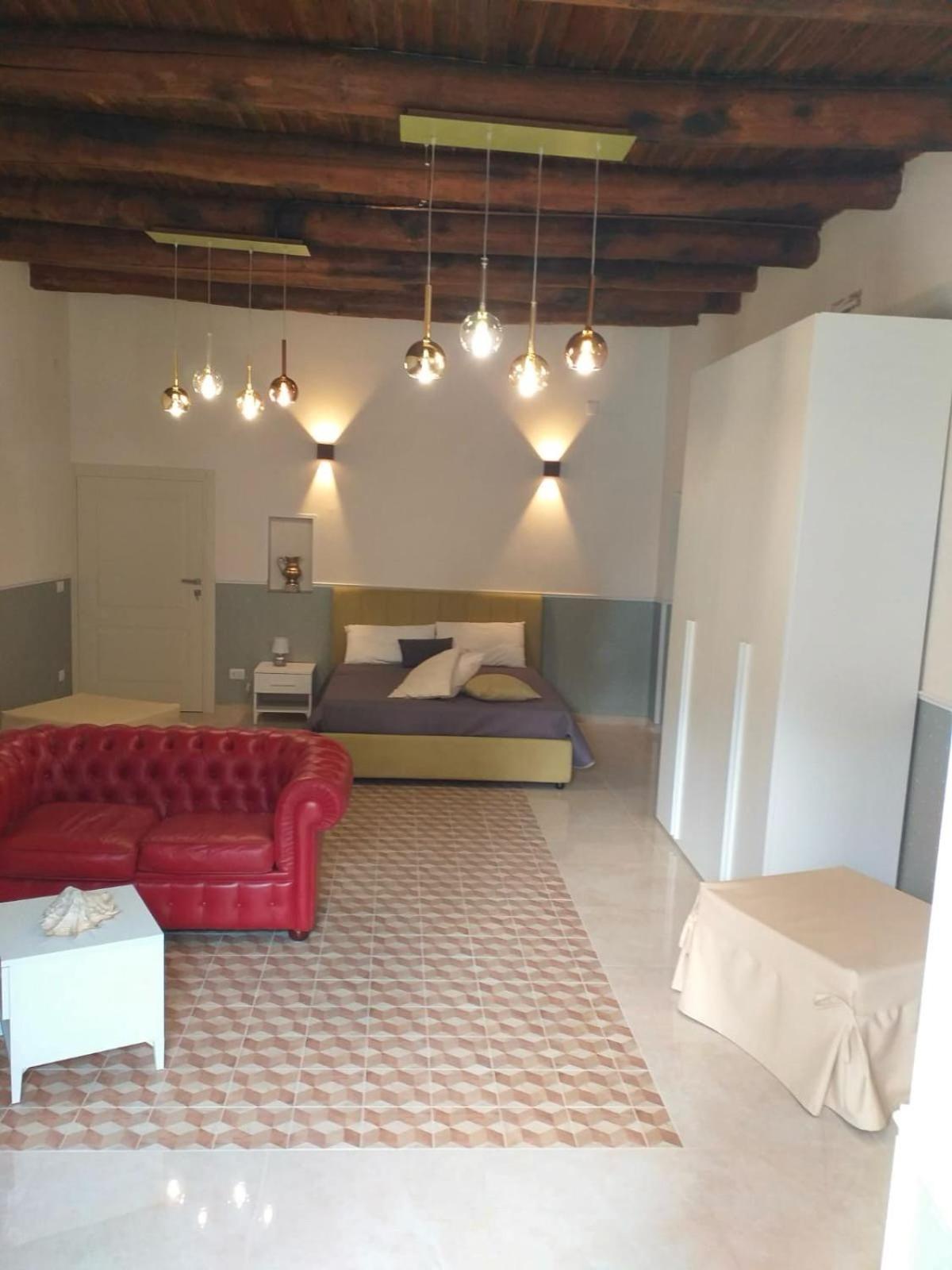 Annie'S Riviera Apartment เนเปิลส์ ภายนอก รูปภาพ